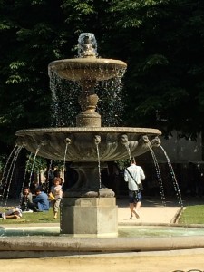 Fontaine Place des Vosges