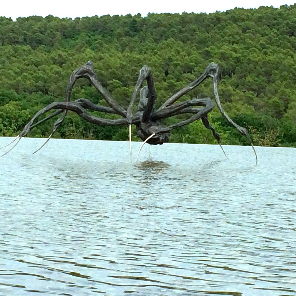 Louise Bourgeois - Crouching Spider